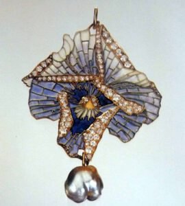 Stiefmütterchen,Lalique