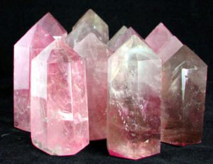 Edelsteine der Quarz-Gruppe hier: Rosenquarz
