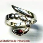Skorpion-Ring mit Granat