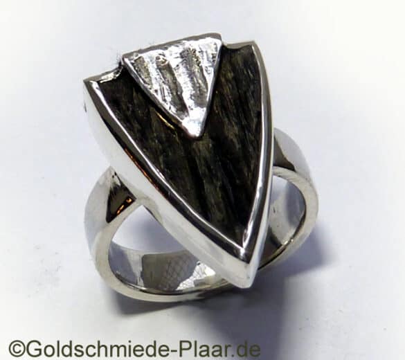 Silber-Ring mit Ebenholz