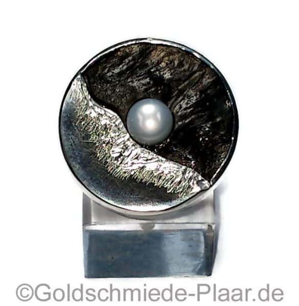 Kokosnuss Ring Mit Zuchtperle Goldschmiede Plaar 